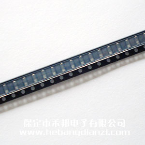 1N4001 圆(yuán)柱封装